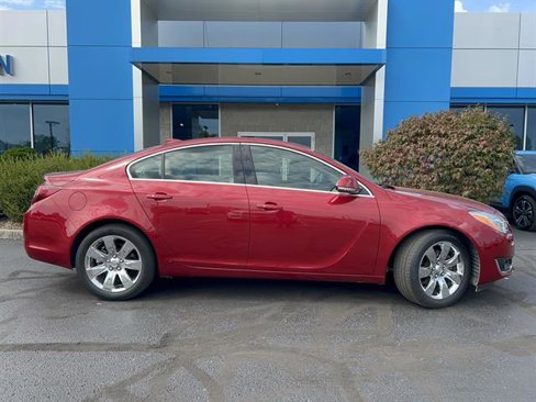 Used 2015 Buick Regal Premium w/ Experience Buick Package image 8