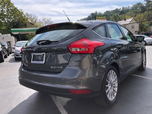 Used 2016 Ford Focus Electric Hatchback image 5
