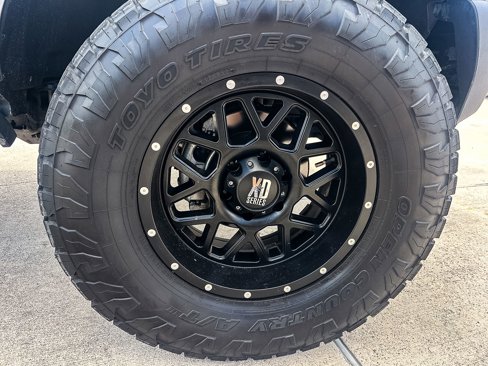 Used 2022 Ford Bronco Outer Banks image 10