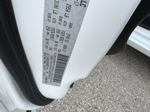 Used 2017 Dodge Grand Caravan GT image 24