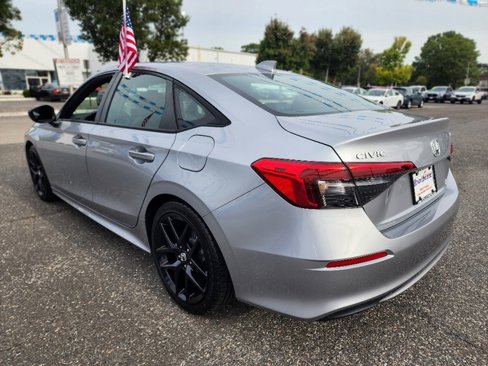 Used 2022 Honda Civic Sport image 3