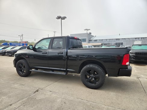 Used 2018 RAM 1500 Express w/ Black Ram 1500 Express Group image 19