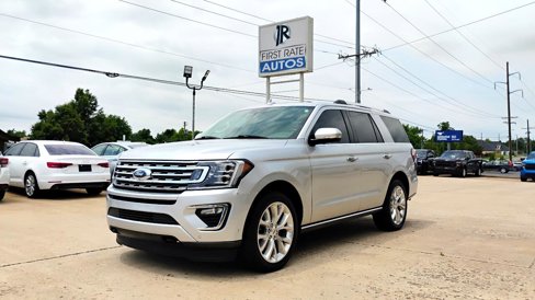 Used 2019 Ford Expedition Limited w/ Equipment Group 302A image 3