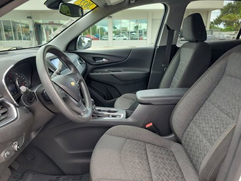 Used 2022 Chevrolet Equinox LT image 18