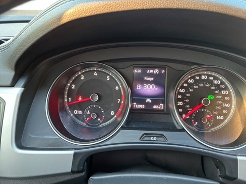 Used 2021 Volkswagen Atlas SE image 4