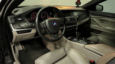 Used 2013 BMW 550i xDrive Sedan image 9