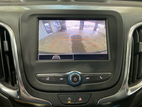 Used 2022 Chevrolet Equinox LT image 40