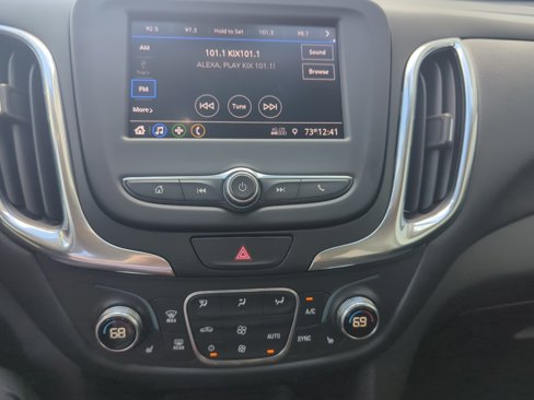Used 2020 Chevrolet Equinox LT image 16