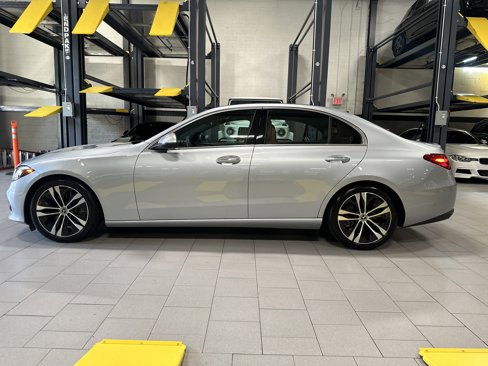 Certified 2022 Mercedes-Benz C 300 4MATIC Sedan image 2