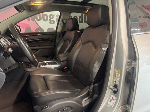 Used 2016 Cadillac SRX Luxury image 18