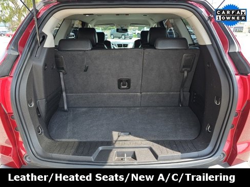 Used 2011 Chevrolet Traverse LT w/ Personal Connectivity Package image 28