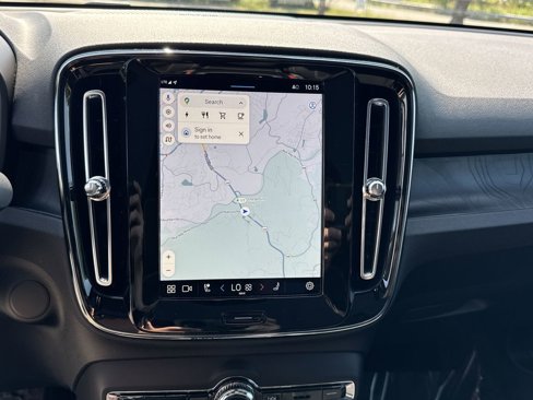 Certified 2022 Volvo C40 P8 Recharge Ultimate image 23