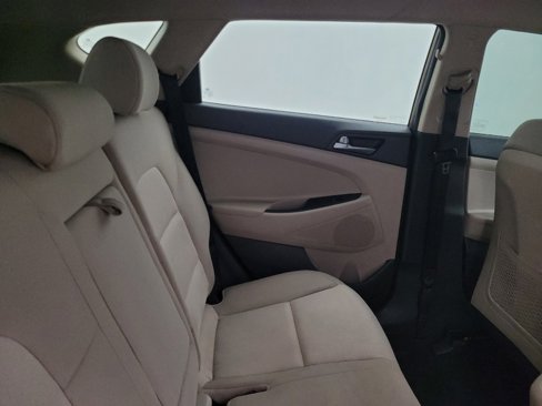 Used 2017 Hyundai Tucson SE image 19