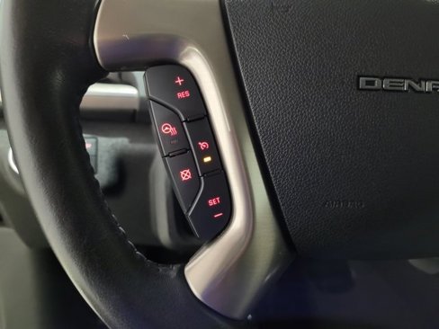 Used 2016 GMC Acadia Denali image 33