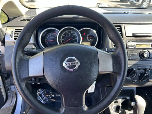 Used 2012 Nissan Versa 1.8 S image 12