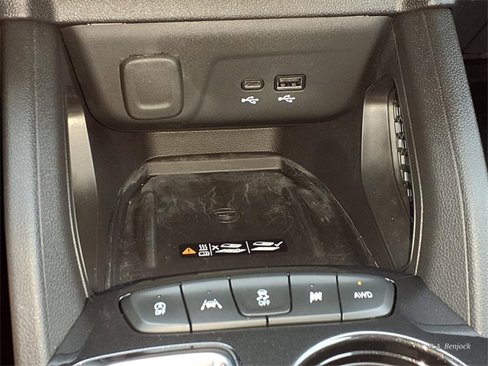 Used 2025 Chevrolet TrailBlazer RS w/ Convenience Package image 21