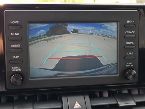 Used 2019 Toyota RAV4 LE image 20