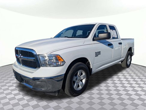 Used 2024 RAM 1500 Classic SLT image 7