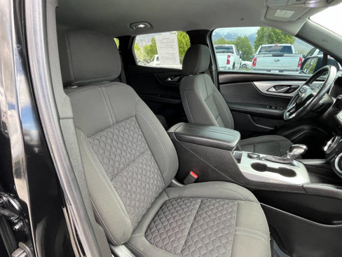 Used 2019 Chevrolet Blazer LT image 14