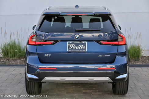 Used 2024 BMW X1 xDrive28i w/ Premium Package image 7