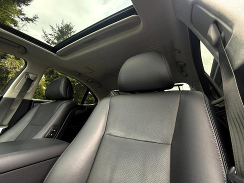 Used 2013 Lexus LS 460 AWD w/ Comfort Pkg image 22