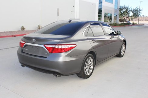 Used 2017 Toyota Camry XLE image 5