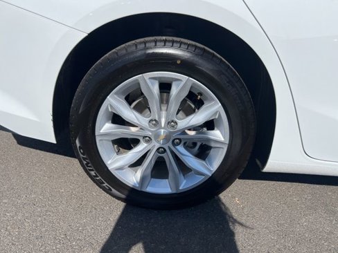 Used 2023 Chevrolet Malibu LT image 19