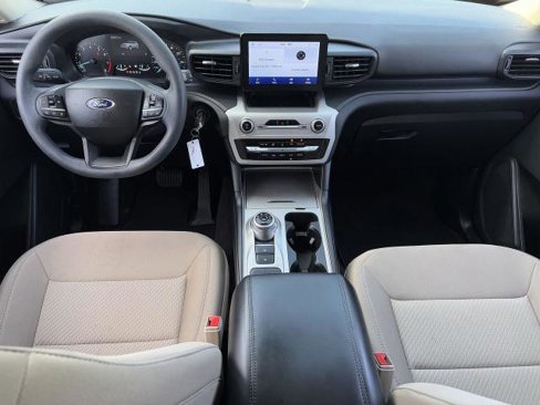 Certified 2022 Ford Explorer 2WD image 12