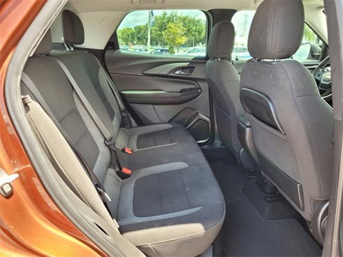 Used 2021 Chevrolet TrailBlazer LS image 17