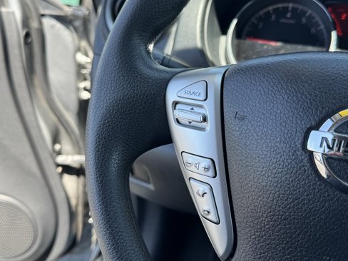 Used 2015 Nissan Versa Note S image 19