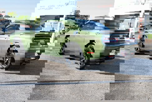 Used 2023 Dodge Challenger SXT image 3