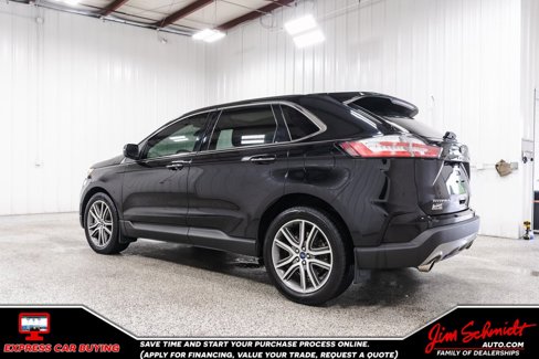 Used 2021 Ford Edge Titanium image 4