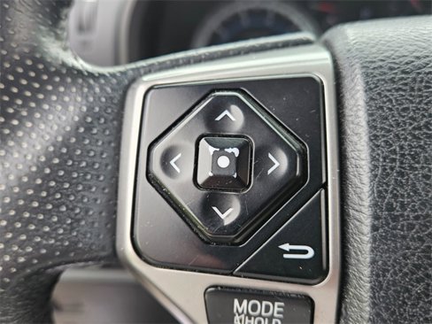 Used 2014 Toyota 4Runner Limited image 28
