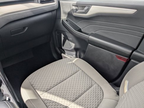 Certified 2022 Ford Escape SE image 19