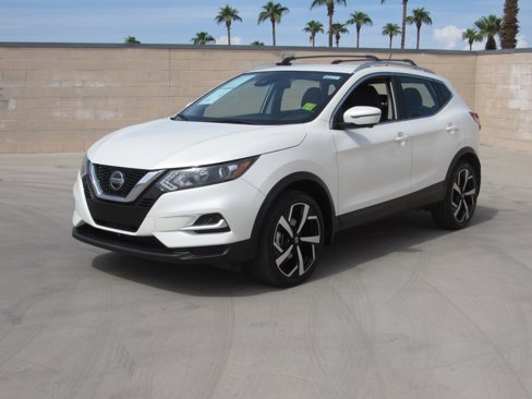 Used 2022 Nissan Rogue Sport SL image 1