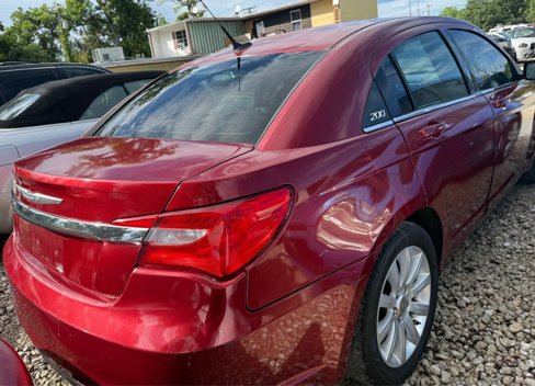 Used 2013 Chrysler 200 Touring image 5