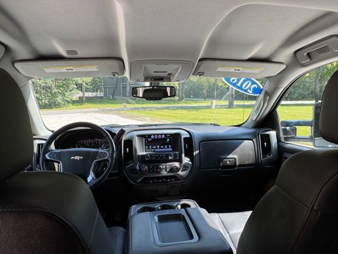 Used 2018 Chevrolet Silverado 1500 LTZ w/ Max Trailering Package image 28