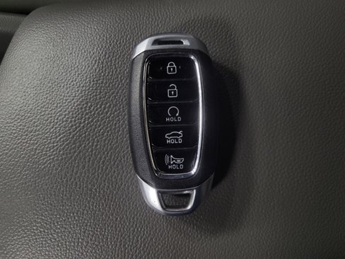 Used 2023 Hyundai Elantra SEL w/ Convenience Package image 32