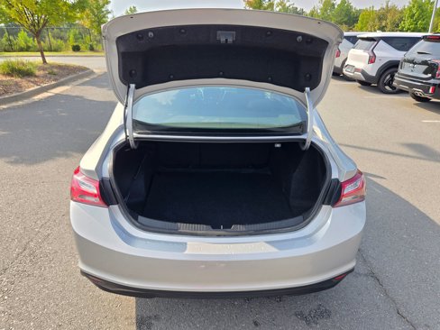 Used 2022 Chevrolet Malibu LT image 18