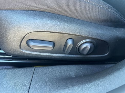 Used 2024 Chevrolet Malibu LT image 23