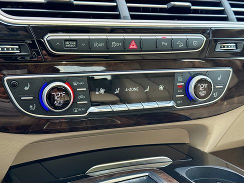 Used 2018 Audi Q7 3.0T Prestige w/ Prestige Package image 15