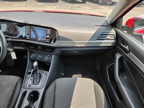 Used 2019 Volkswagen Jetta S w/ Driver Assistance Package image 16