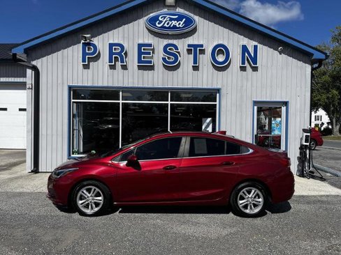 Used 2017 Chevrolet Cruze LT w/ Convenience Package image 4
