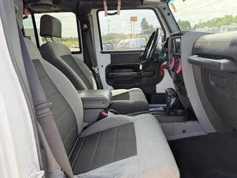 Used 2008 Jeep Wrangler X image 27