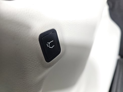 Certified 2023 Jeep Compass Limited w/ Elite Group image 32