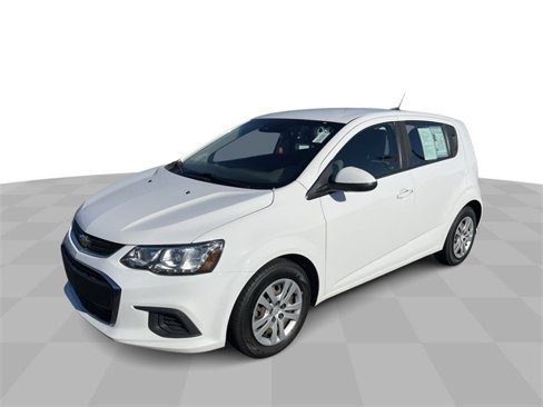 Used 2019 Chevrolet Sonic LT image 1
