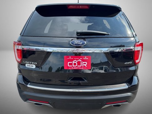Used 2019 Ford Explorer Limited w/ Class III Trailer Tow Package image 7