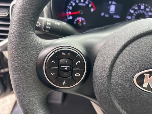 Certified 2021 Kia Soul LX image 13