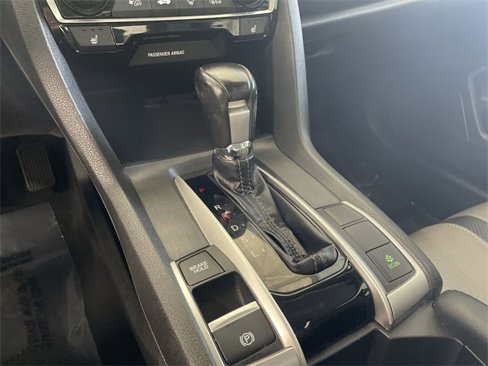 Used 2018 Honda Civic Touring image 29