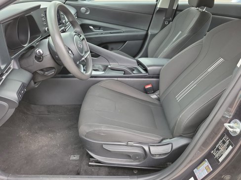 Used 2021 Hyundai Elantra SEL w/ Cargo Package image 12